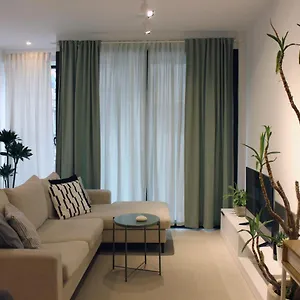 Collective Urban In Apartamento