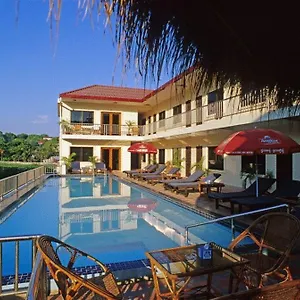 https://aqua-resort.hotelssihanoukville.net